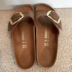 Birkenstock Madrid Big Buckle, women’s size 9 (UK 40)